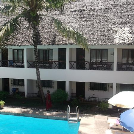 Papillon Garden Bar Villas แบมเบอรี ภายนอก รูปภาพ