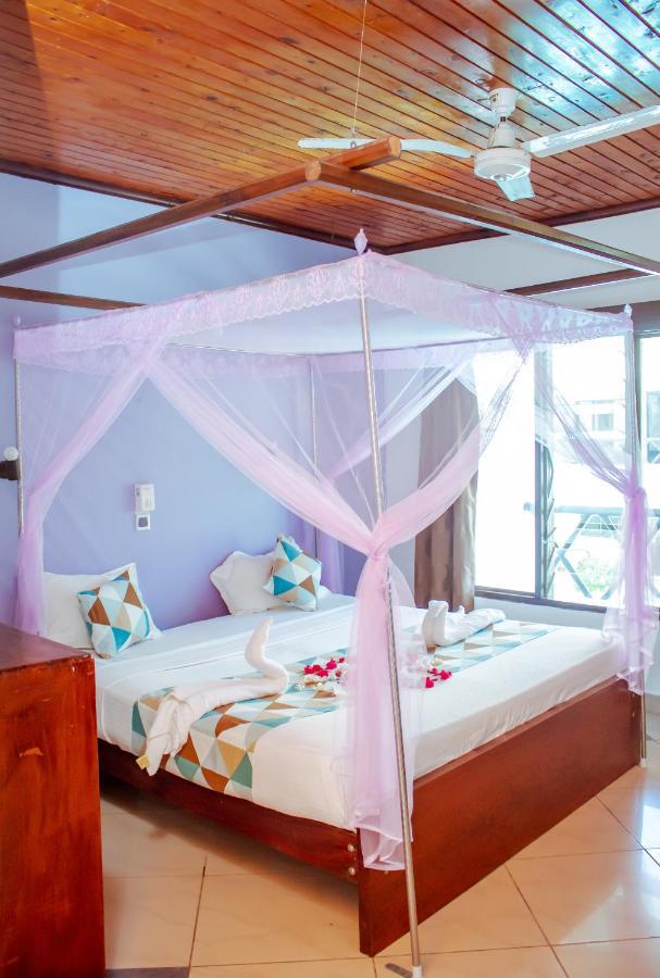 Papillon Garden Bar Villas แบมเบอรี ภายนอก รูปภาพ