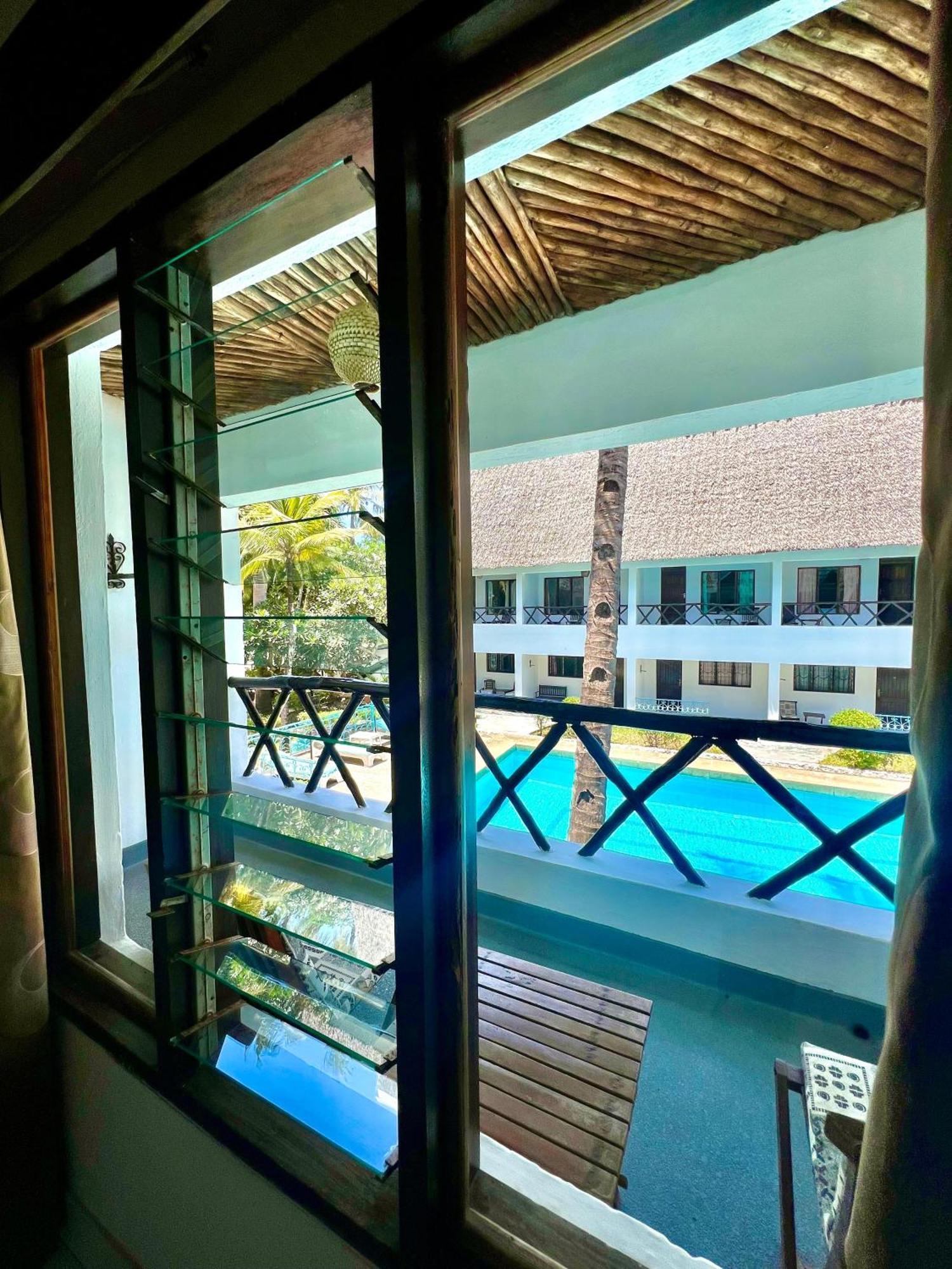 Papillon Garden Bar Villas แบมเบอรี ภายนอก รูปภาพ