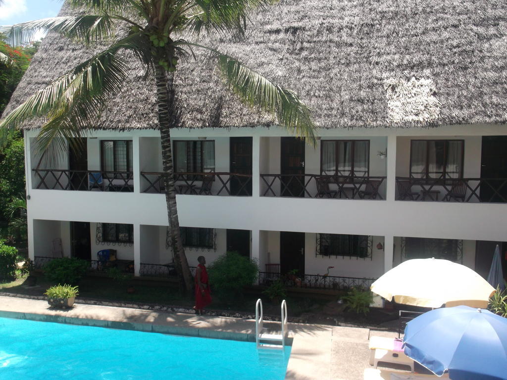 Papillon Garden Bar Villas แบมเบอรี ภายนอก รูปภาพ
